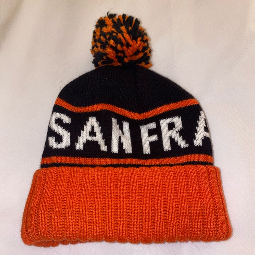 NWOT SF GIANTS BEANIE